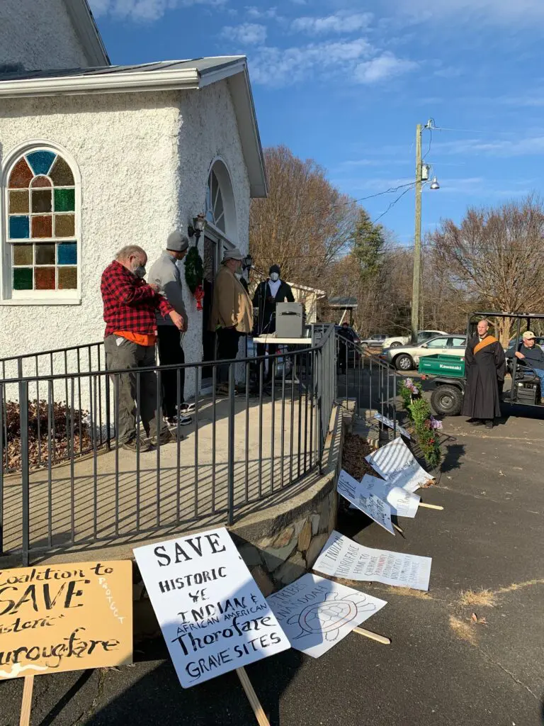 Thoroughfare Walk to save cemetery